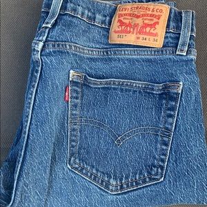 Men’s Levi jeans